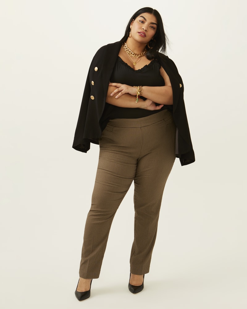 Plus size model with hourglass body shape wearing Zaida Gingham Pull On Trouser  by BRIGGS | Dia&Co | dia_product_style_image_id:196827